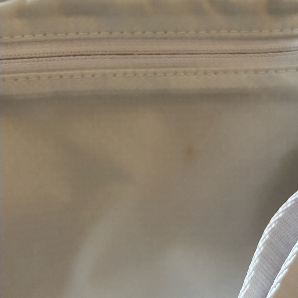 Lululemon White Opal Everywhere Belt Bag 1L - Picture 5 of 5